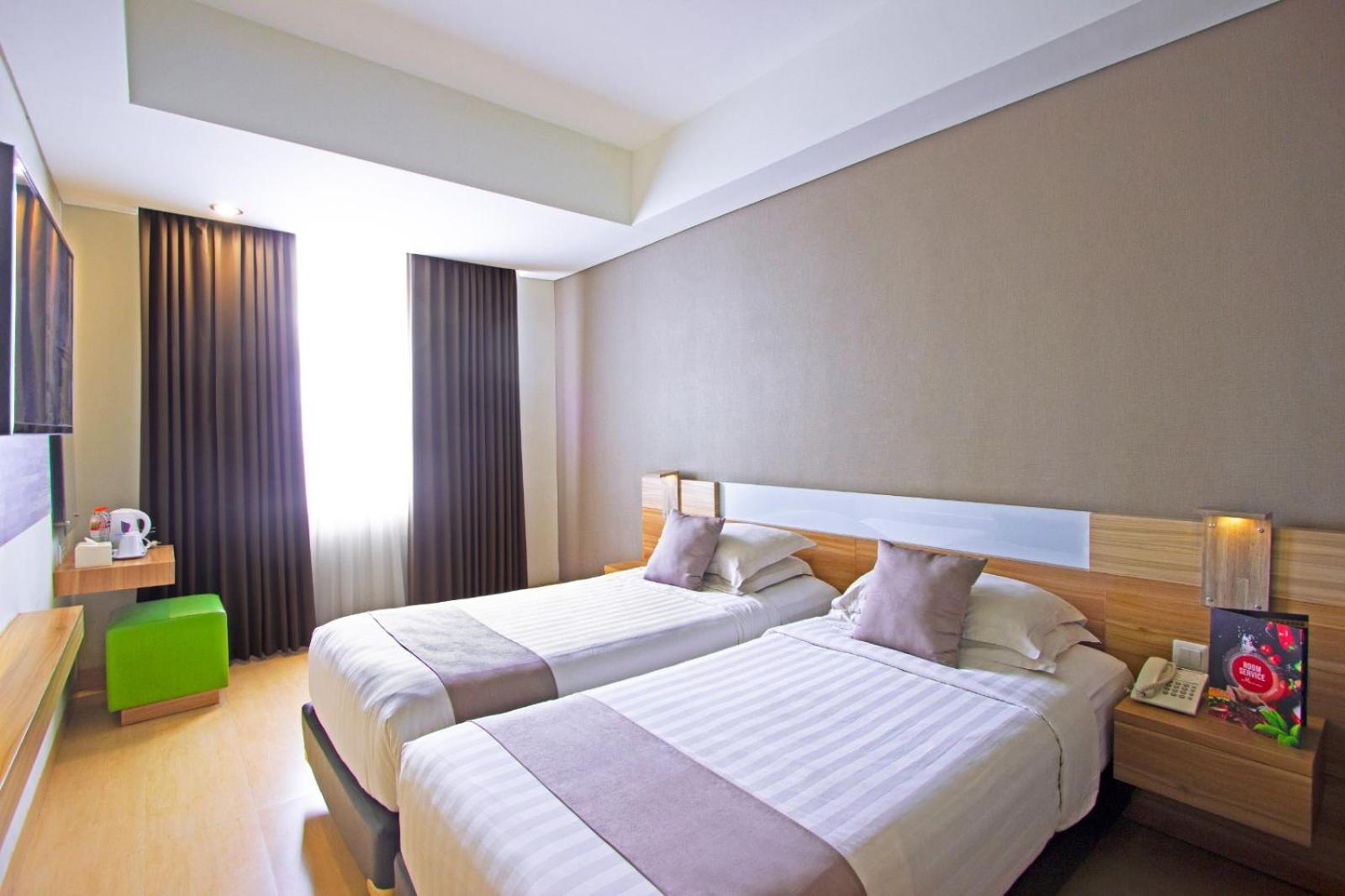 Hotel Fortunagrande Seturan Yogyakarta Maguwo Экстерьер фото