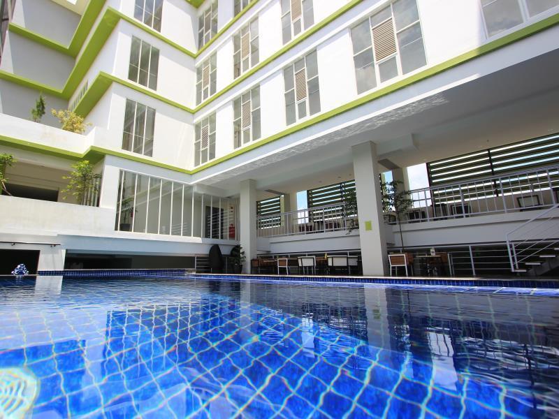 Hotel Fortunagrande Seturan Yogyakarta Maguwo Экстерьер фото