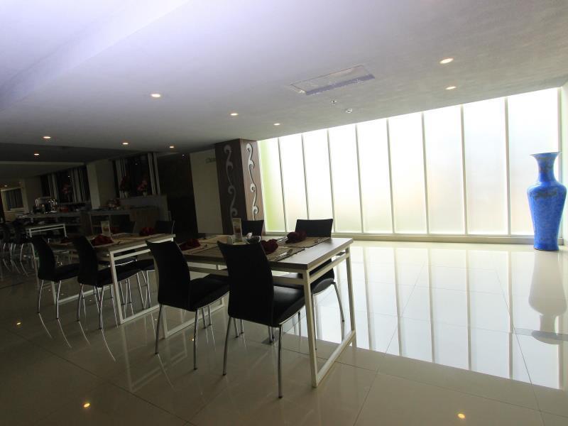 Hotel Fortunagrande Seturan Yogyakarta Maguwo Экстерьер фото